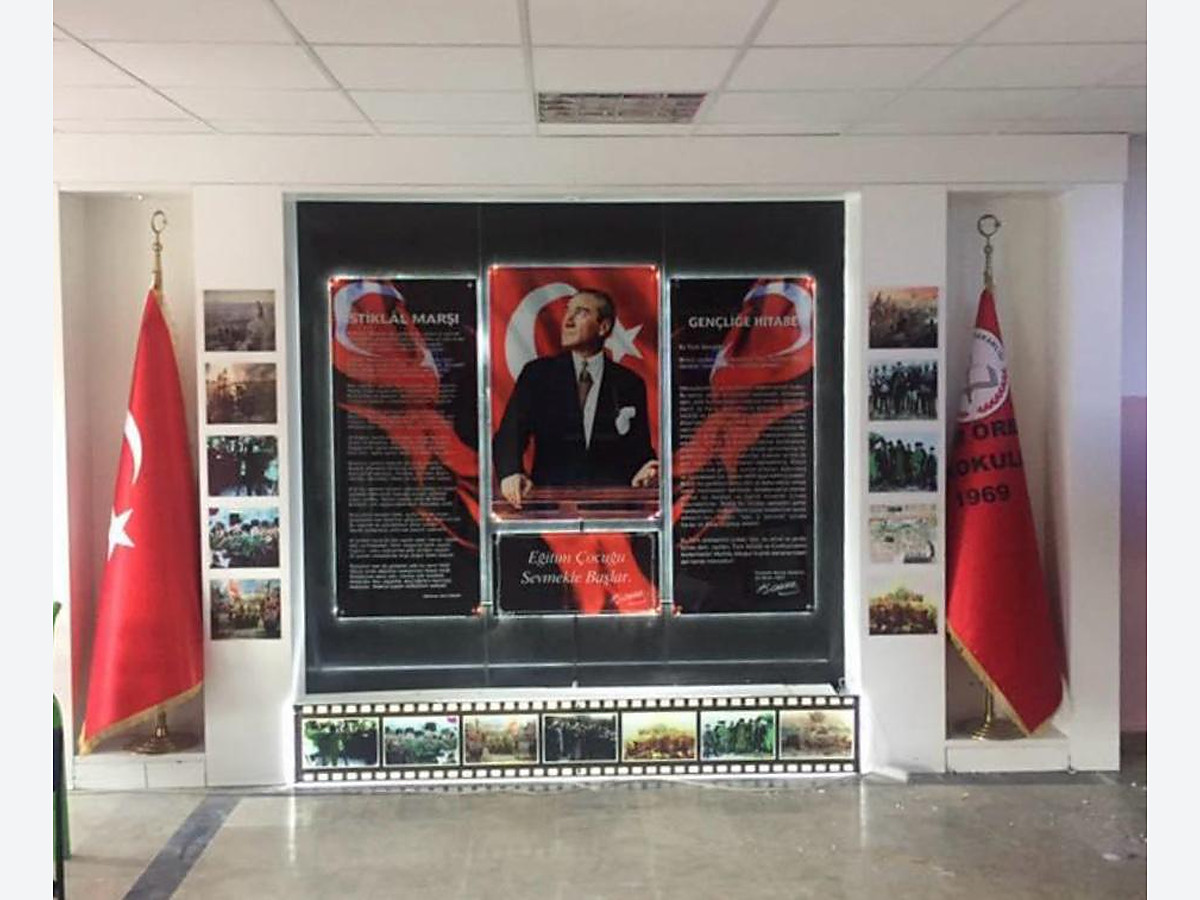 Atatürk Köşesi Okul Uygulaması 12 – ATK012 – Atatürk Köşeleri
